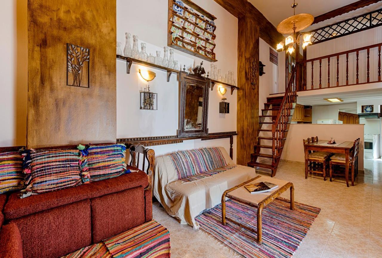 Hara'S Traditional Detached House In Malona Malona Village Экстерьер фото